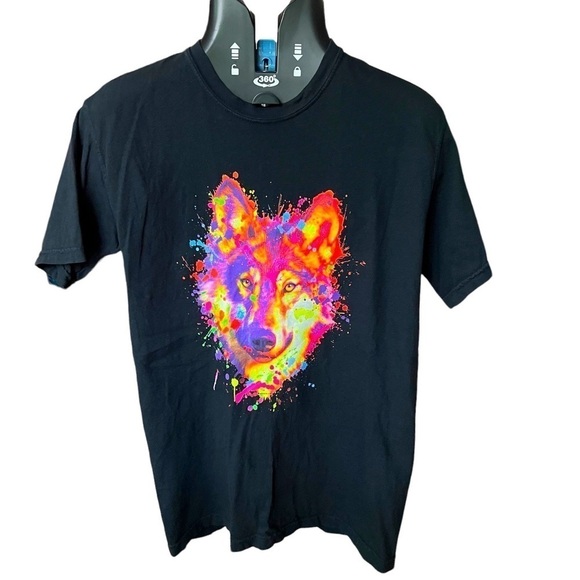 Tops - Colorful Unisex Neon Vibrant Pink Wolf's head Pop Art Style T-Shirt Tee Small